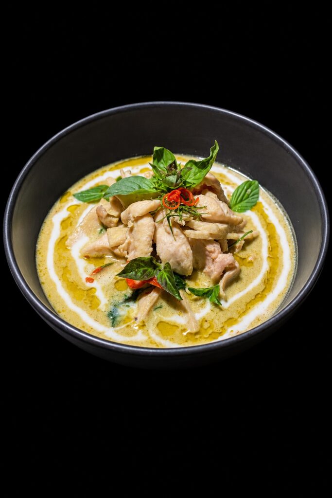 PJ Tavern Signature Green Curry Chicken Premium Thai Restaurant Pattaya
